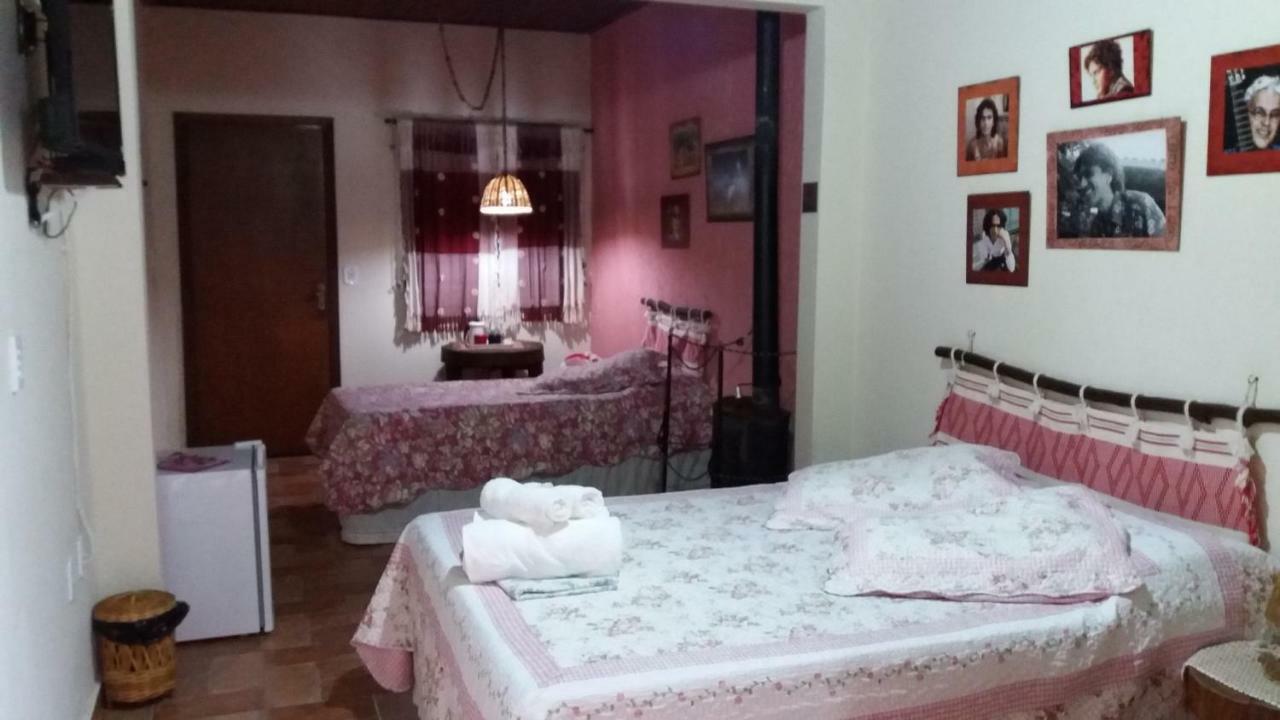Pousada Andarilhos De Luz Cunha Exterior foto